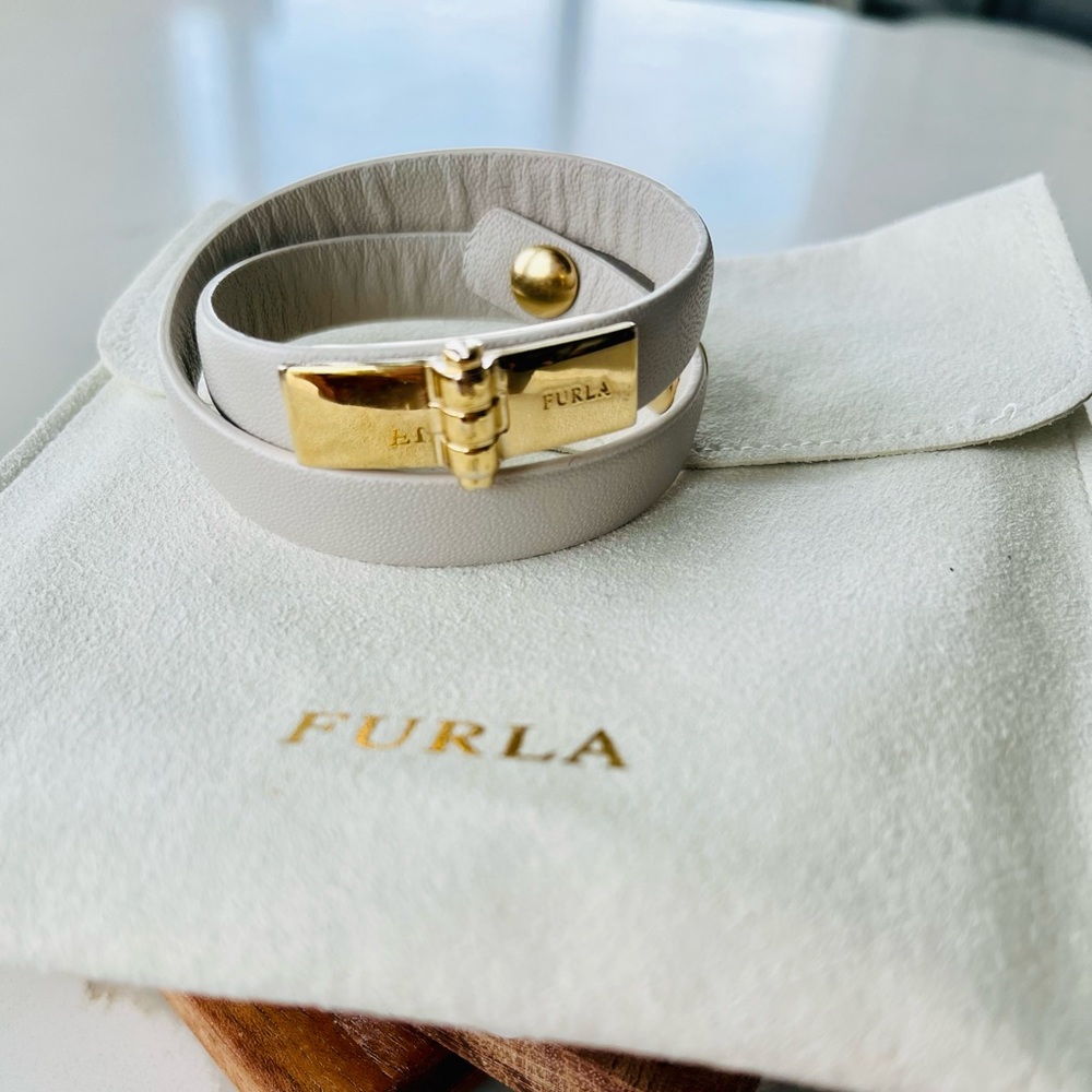 FURLA Leather BRACELET / CHOKER